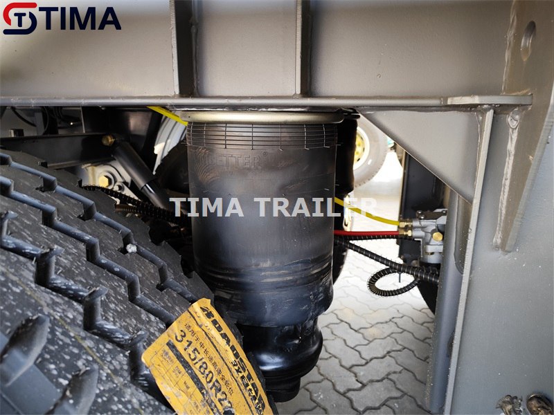 Remorque pétrolier Oil Tanker Trailer
