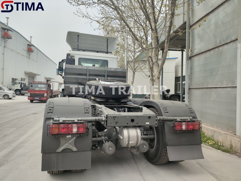 Trailer Truck.jpg Trailer Truck.jpg