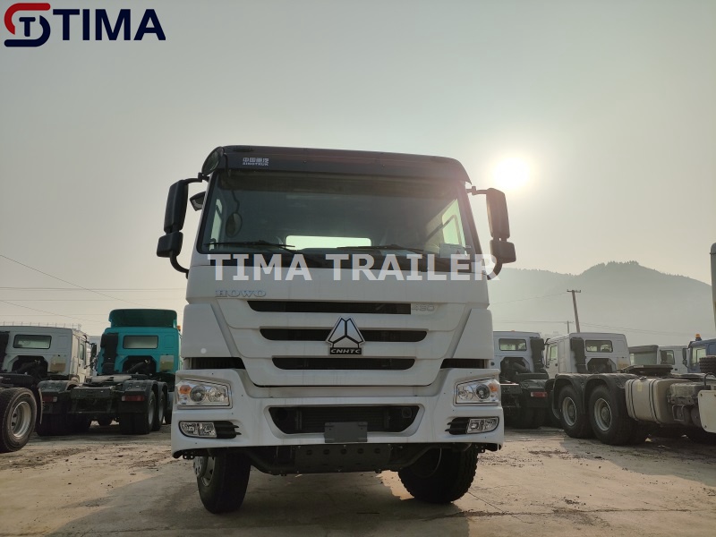 camion moteur.jpg camion moteur.jpg