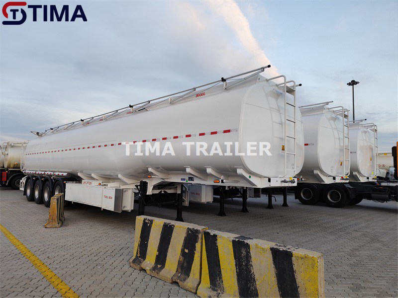 Remorque pétrolier Oil Tanker Trailer