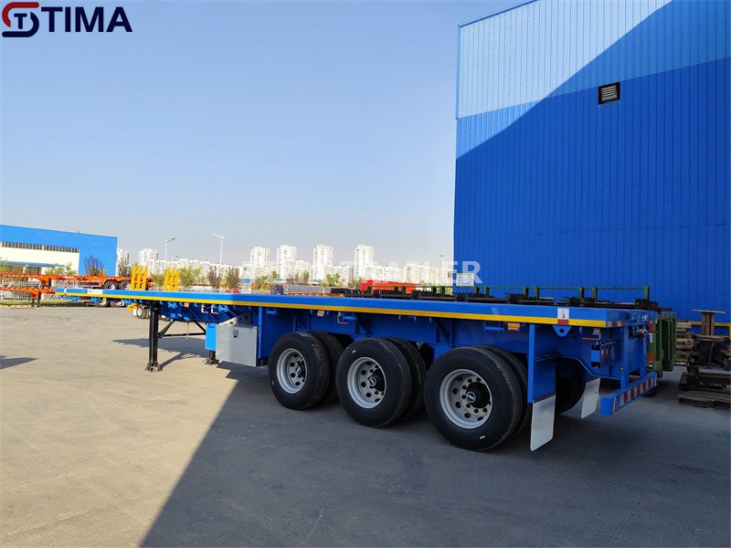 مقطورة ذات سرير مسطح ثلاثي المحور Tri Axle Flat Bed Trailer